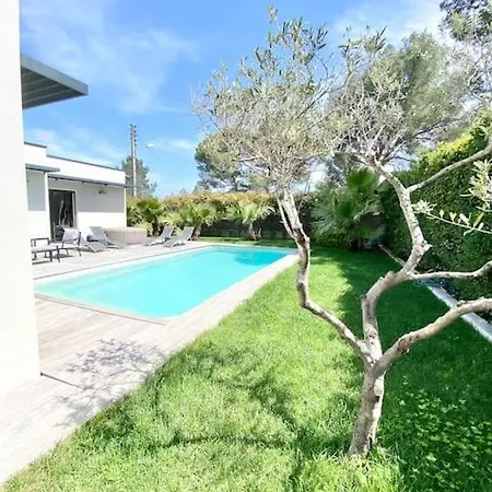 Lamalo Piscine Et Proche Mer Villa Saint-Raphaël
